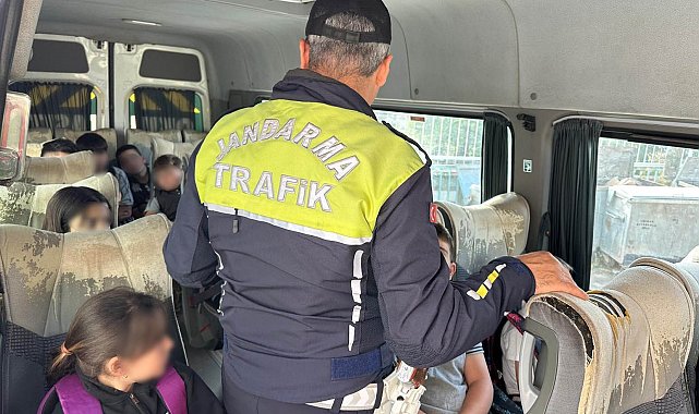 Tokat'ta jandarmadan okul servislerine sıkı denetim