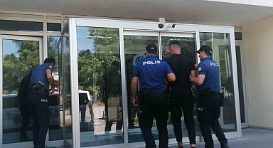 Trafik denetiminde 14 yıl 49 ay hapis cezasıyla aranan hükümlü yakalandı