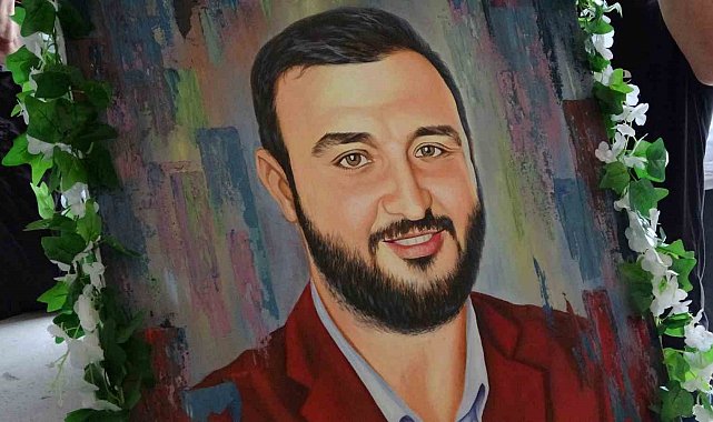 Trafik kazasında hayatını kaybeden Gazeteci Dursun Biran Yılmaz, evlilik yıl dönümünde toprağa verildi