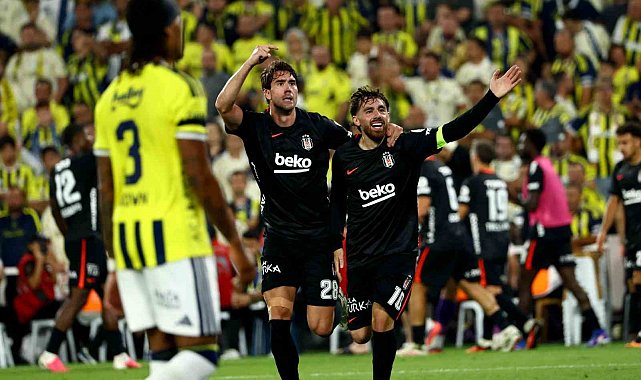 Trendyol Süper Lig: Fenerbahçe: 1 - Beşiktaş: 2