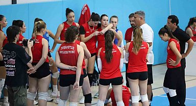 Turgutlu'da voleybol heyecanı başlıyor
