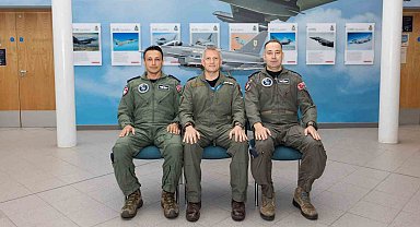 Türk pilotları Eurofighter uçuş eğitimlerine başladı