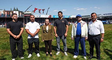 Türk'ün ilk er meydanı Elmalı'da dostluk kazandı
