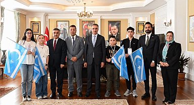 Türkmeneli Heyetinden Vali Baruş'a ziyaret