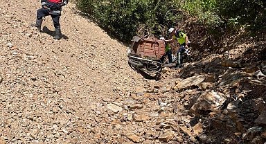 Uçurumdan yuvarlanan yaşlı motosiklet sürücüsü öldü