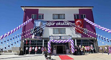 Uğur Okulları'nın yarım asrı aşan eğitim deneyimi Yozgat'ta: Yozgat Kampüsü hizmete açıldı