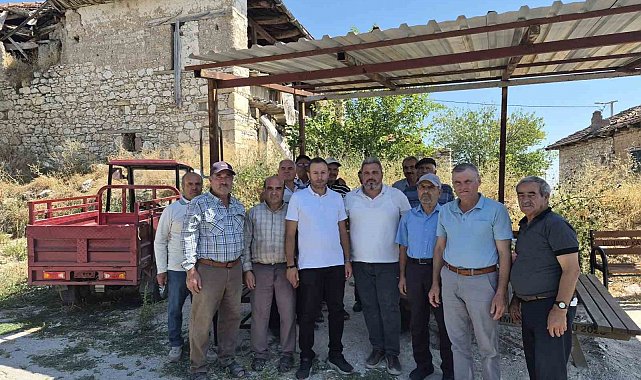 Uşak İl Tarım ve Orman Müdürlüğü personelleri üreticilerle bir araya geldi