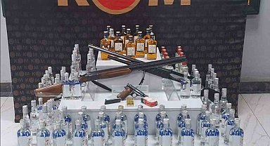 Uşak'ta kaçak alkol ve sigara operasyonu