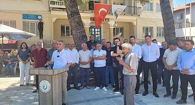 Üzüm üreticisinin sesi olan Başkan Hakan; "Üreticinin alın teri bu kadar ucuz değil"