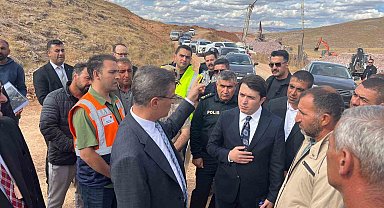 Vali Aydın Baruş'tan Tekman'a çıkarma: Yatırımları inceledi, vatandaşla buluştu
