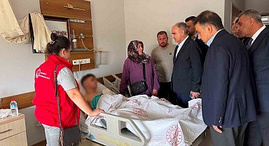 Vali Özkan'dan yaralı öğrencilere ziyaret