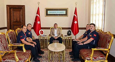 Vali Sözer, itfaiye personeliyle bir araya geldi