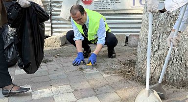 Vali Taşolar'dan temizlik seferberliğine spatulalı destek