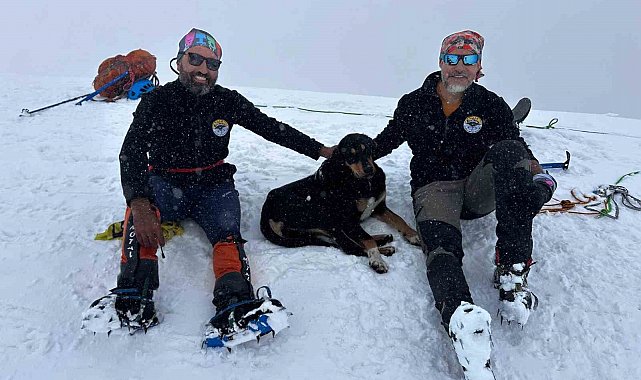 Vanlı dağcılardan iki günde iki dev zirve