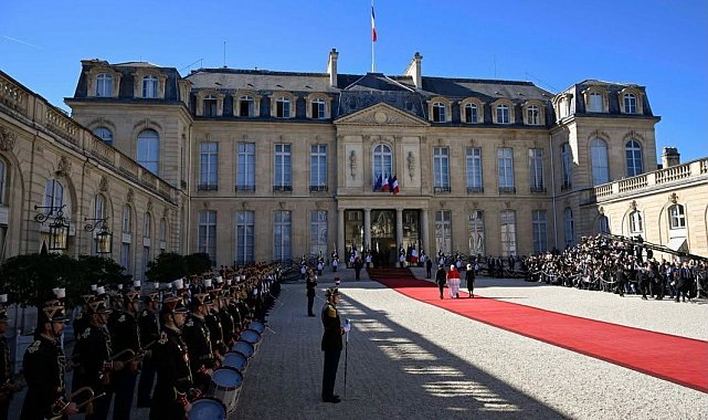 Vatikan'dan 18 yıl aradan sonra Fransa'ya ilk resmi ziyaret