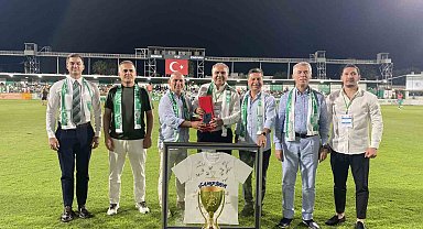 Yalıkavakspor'un Cumhurbaşkanlığı Kupası Bodrum İlçe Stadı'nda paylaşıldı