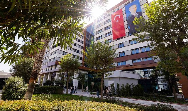 Yaşar Üniversitesi'ne 'Altın' çevre sertifikası