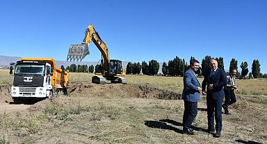 Yeni stat ve spor kampüsünün temelleri kazılıyor