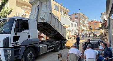 Yenipazar'da hem yollar yenileniyor hem gönüllere dokunuluyor
