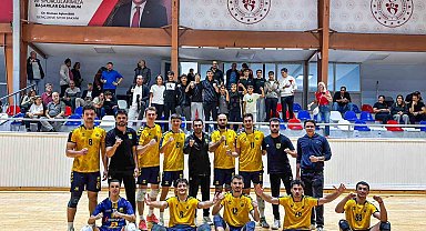 Yenişehir Belediyespor sezona set vermeden başladı
