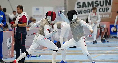 Yıldızlar ve Gençler Flöre Dünya Kupası'nda sporcular, kılıçlarını Samsun'da sallıyor