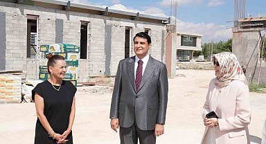 Yılmaz'dan Gaziantep Otizm Vakfı Okulu'na ziyaret