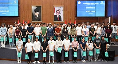 YKS Türkiye 19'uncusu başarıya giden süreci anlattı