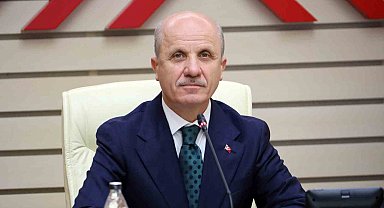 YÖK Başkanı Özvar Gazze İslam Üniversitesinde akademik yıl açılış dersini verdi