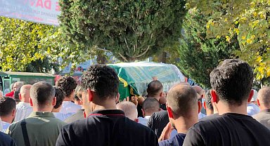 Yolun karşısına geçmek isterken canından olan genç kız son yolculuğuna uğurlandı