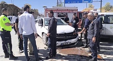 Yüksekova'da trafik kazası: 2 yaralı