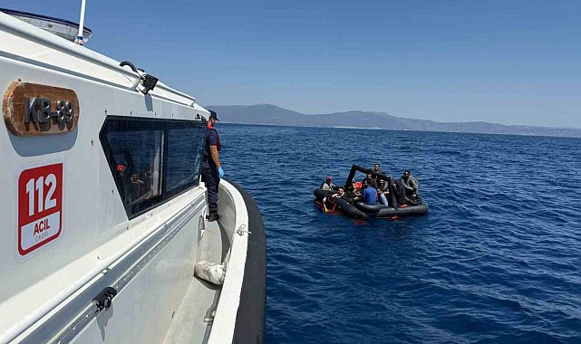 Yunanistan'ın ölüme terk ettiği 57 düzensiz göçmen kurtarıldı