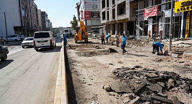 Zey Caddesi'nde altyapı tamamlandı, asfalt çalışması başladı