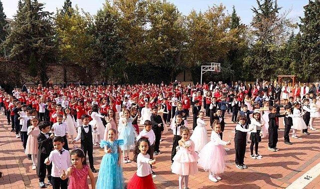 103. yıl gururu GKV'liler kortej ve gösterilerle kutlandı