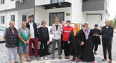 11 katlı binadaki asansör sorunu vatandaşı canından bezdirdi