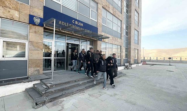 1.3 milyar TL'lik işlem hacmi bulunan soruşturmada 12 tutuklama