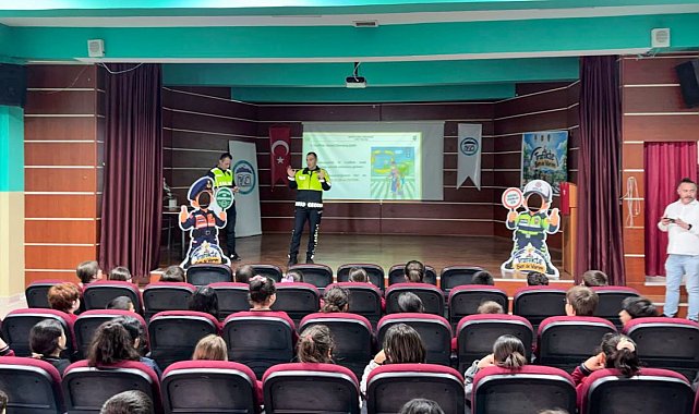'Trafikte Ben de Varım' projesi okullarda sürüyor