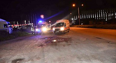 45 günlük evli çiftin yaşadığı kazada kafasından darbe alan koca ağır yaralandı