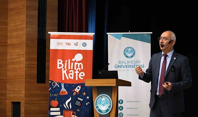 60 yaş üzeri Tazelenme Üniversitesinde "Tıbbi Bitkilerin Doğru Kullanımı" semineri
