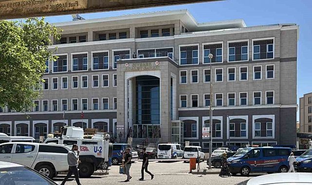 8 yaşındaki çocuğa ütüyle işkence iddiasında üvey anne ve 2 kişi tutuklandı