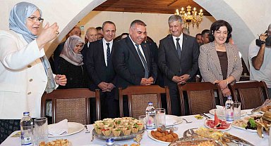 Adana'da 'Selamlık Sofra Mirası Evi' hizmete açıldı