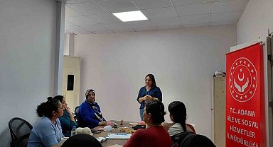 Adana'da ailelere bilinçli medya kullanımı eğitimi verildi