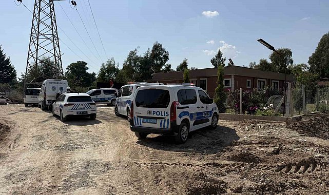Adana'da inşaat firmasının ofisine silahlı saldırı: 11 kurşun isabet etti