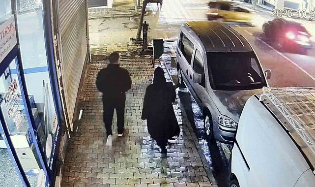 Adıyaman'da 2 kişinin yaralandığı kaza kamerada