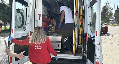 Adıyaman'da iki kamyonet ile iki otomobil çarpıştı: 1 yaralı