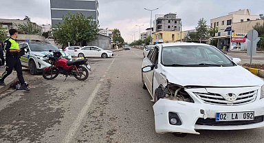 Adıyaman'da otomobil ile motosiklet çarpıştı: 1 yaralı