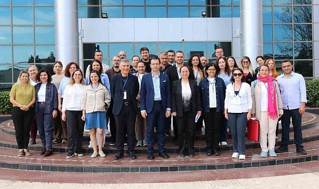 ADÜ Tıp Fakültesi'nde Eğitici Gelişimine Yönelik Temel Eğitim Becerileri Kursu düzenlendi