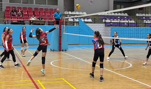Afyonkarahisar'da Okul Sporları müsabakaları başladı