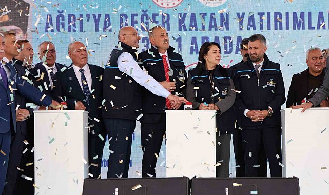 Ağrı'da altyapı ve sanayiye yönelik dev yatırımlar hizmete alındı