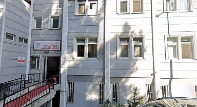 Aile sağlığı merkezinde tüfekle yaralanan hemşire hastaneye kaldırıldı
