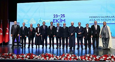 Aile ve neslin geleceği Erzurum'da konuşuldu